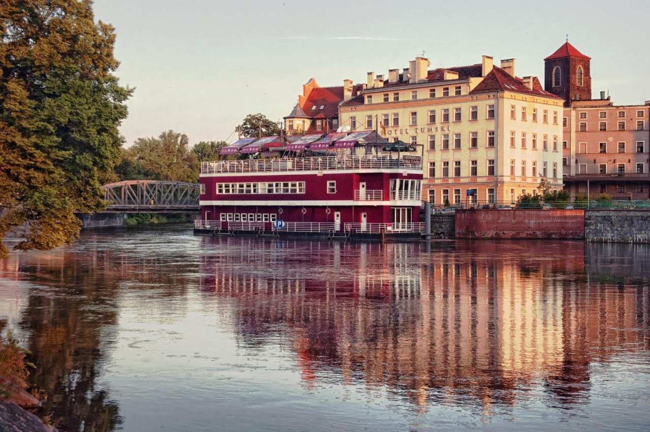 Schronisko Na Wyspie Hostel Wroclaw Exterior photo